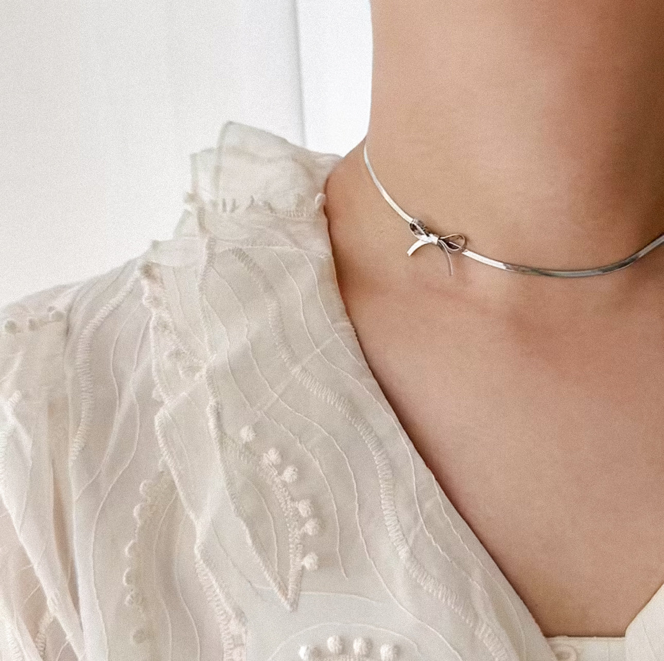 Choker fiocco