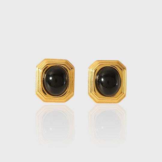 Orecchini con pietra nera